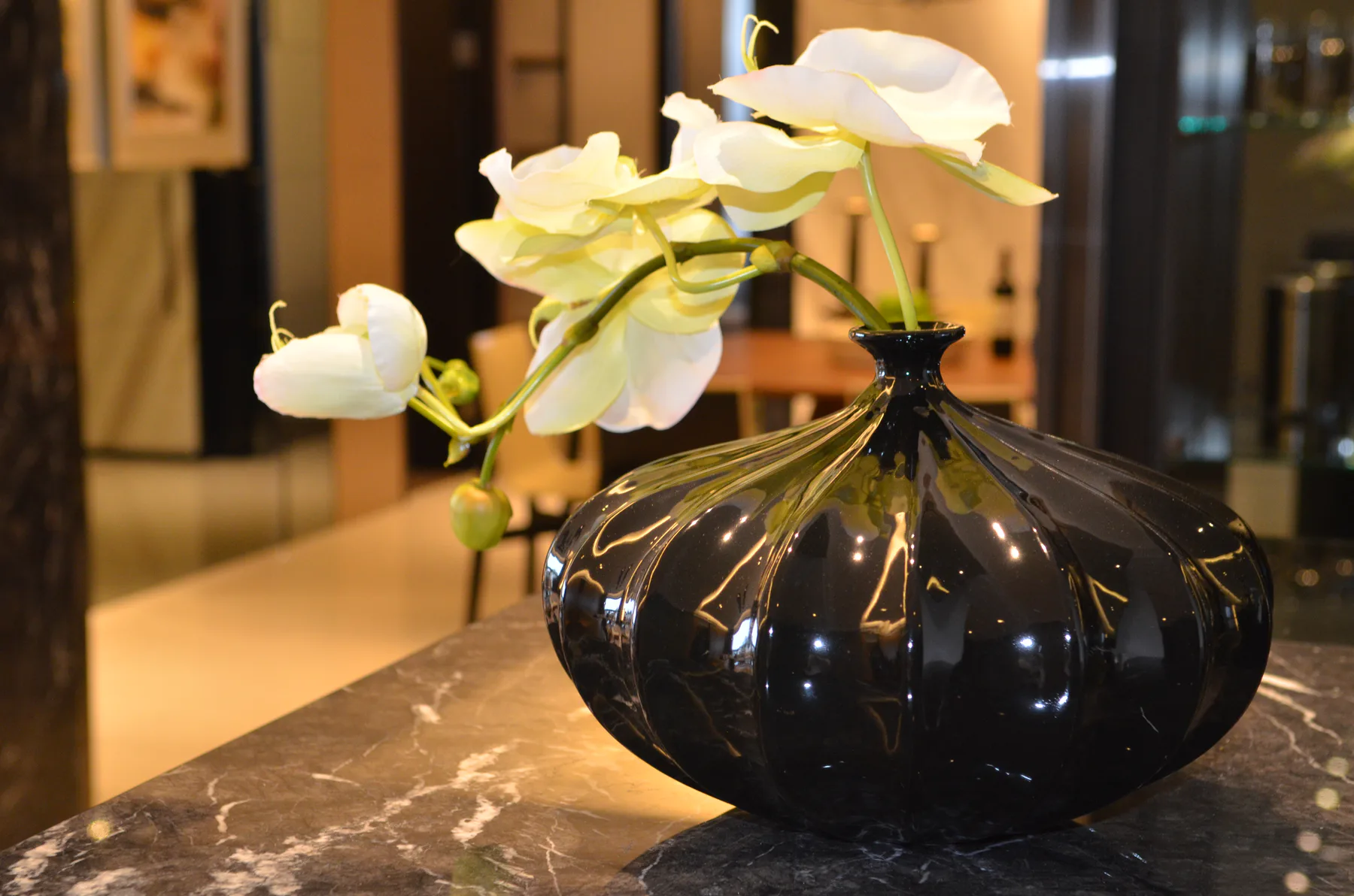 110TC032 現代奢華 photo 2